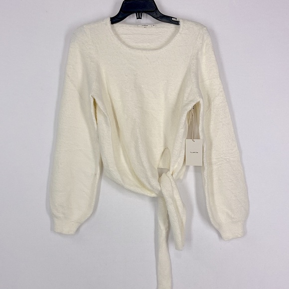 TULAROSA Daphne Sweater in Ivory Size M from REVOLVE - Picture 4 of 8